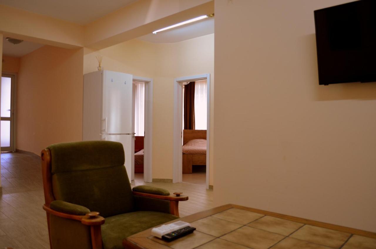 Апарт Център Apart Center Plowdiw Exterior foto